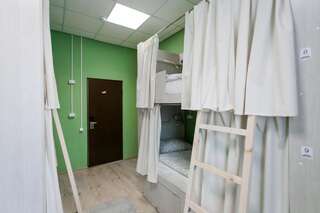 Хостел Брусника Петрозаводск Кровать в общем номере для женщин с 4 кроватями-6